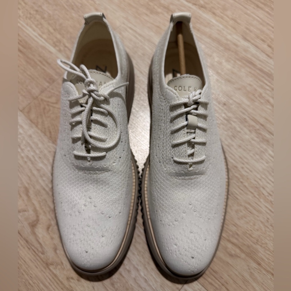 Cole Haan Men's Cream Oxford Shoes